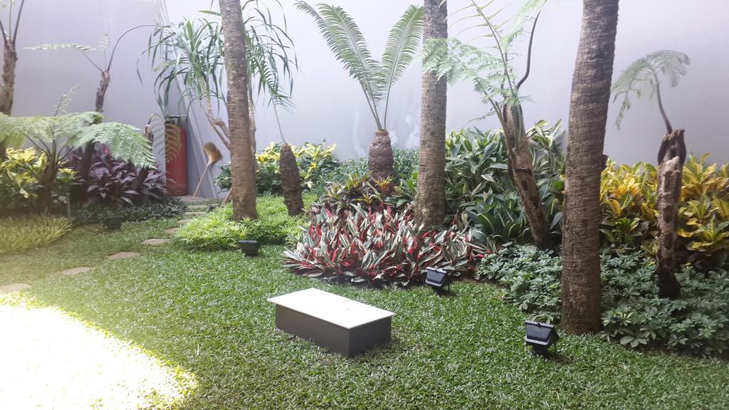 ホテル Dago Teuku Angkasa 14 バンドゥン エクステリア 写真